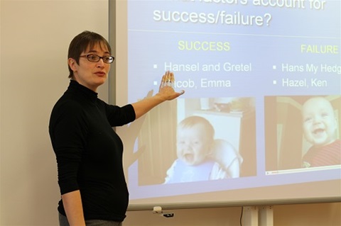 dr. Yulia Chenstova přednášela studentům TK