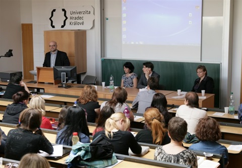 Konference "Multikulturalismus nebo transkulturní komunikace?"