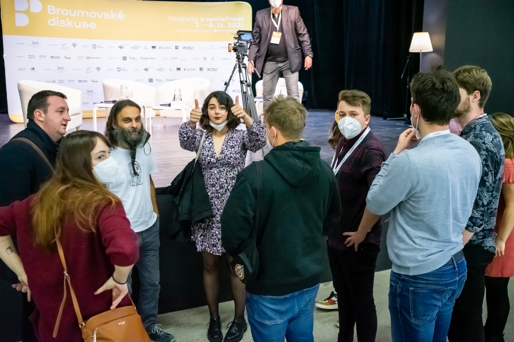 Iniciace dialogem a Broumovské diskuze