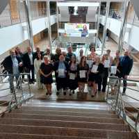 Mám nové absolventy – sedm nových bakalářů a čtyři magistry