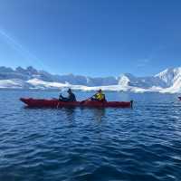 Zdenka Sokolíčková is currently conducting fieldwork in Antarctica