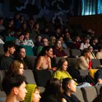  Jako pěst na oko: co skrývá vizuální smog? – report z veřejné diskuze